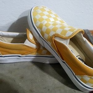 Unisex Vans mustard yellow checkered slip on shoes in New Used condition